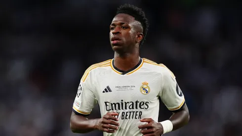 Sami Khedira dijo que Vinicius Júnior debe ser más respetuoso con los rivales y con los árbitros si quiere llegar a ser como Lionel Messi o CR7.