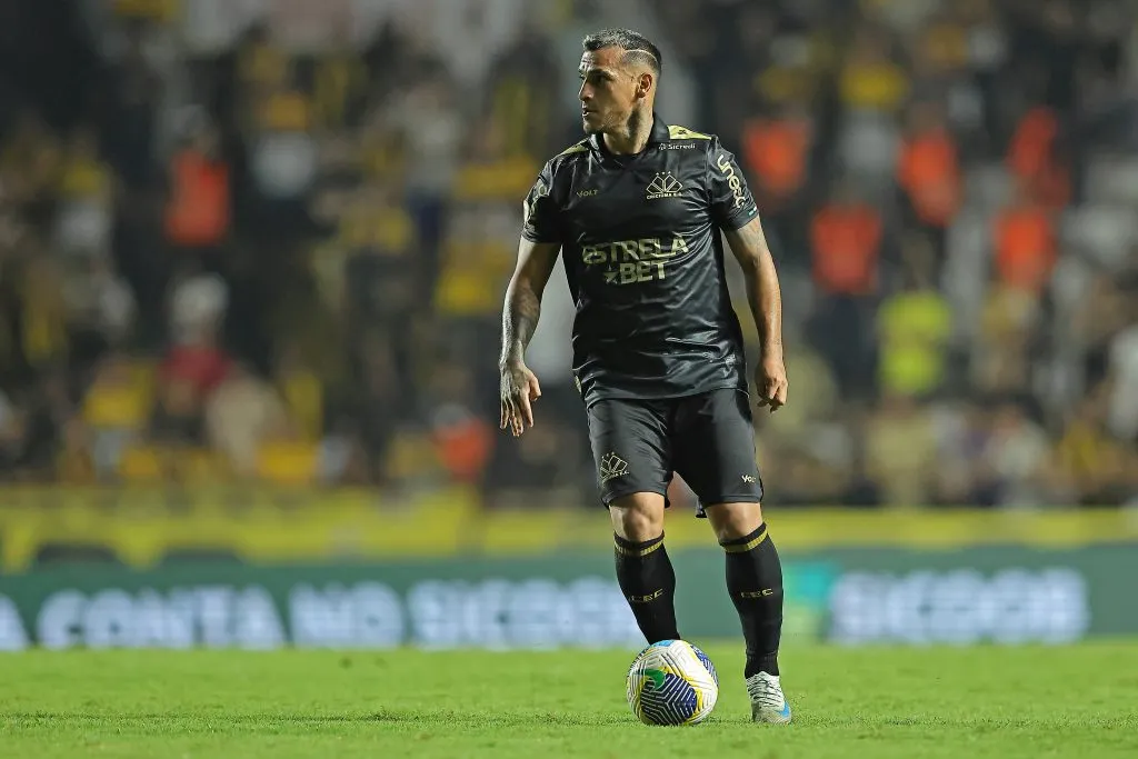 Miguel Trauco jugando en el Criciuma. (Foto: Getty).