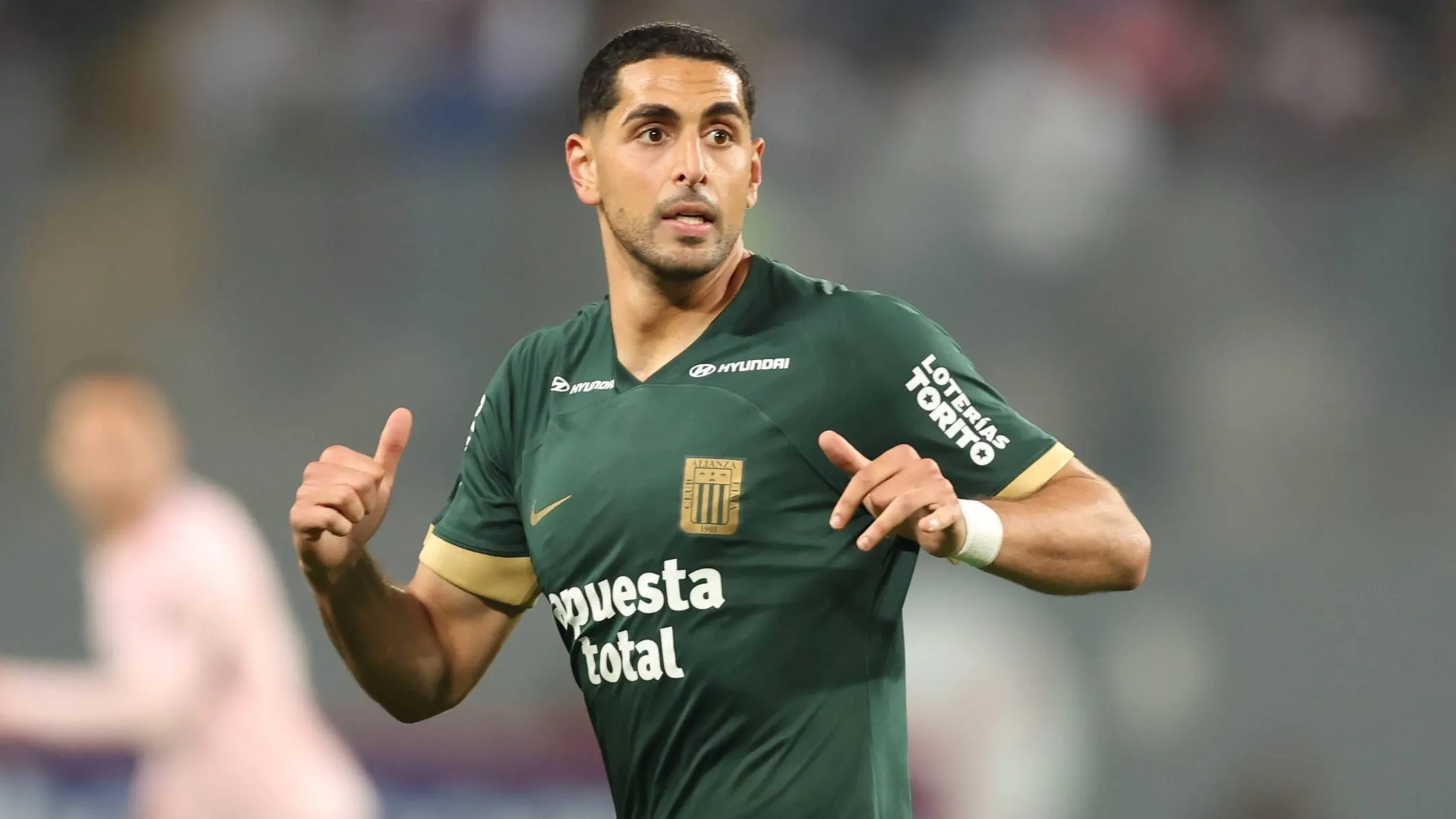 Pablo Sabbag jugando la Liga 1. (Foto: IMAGO).