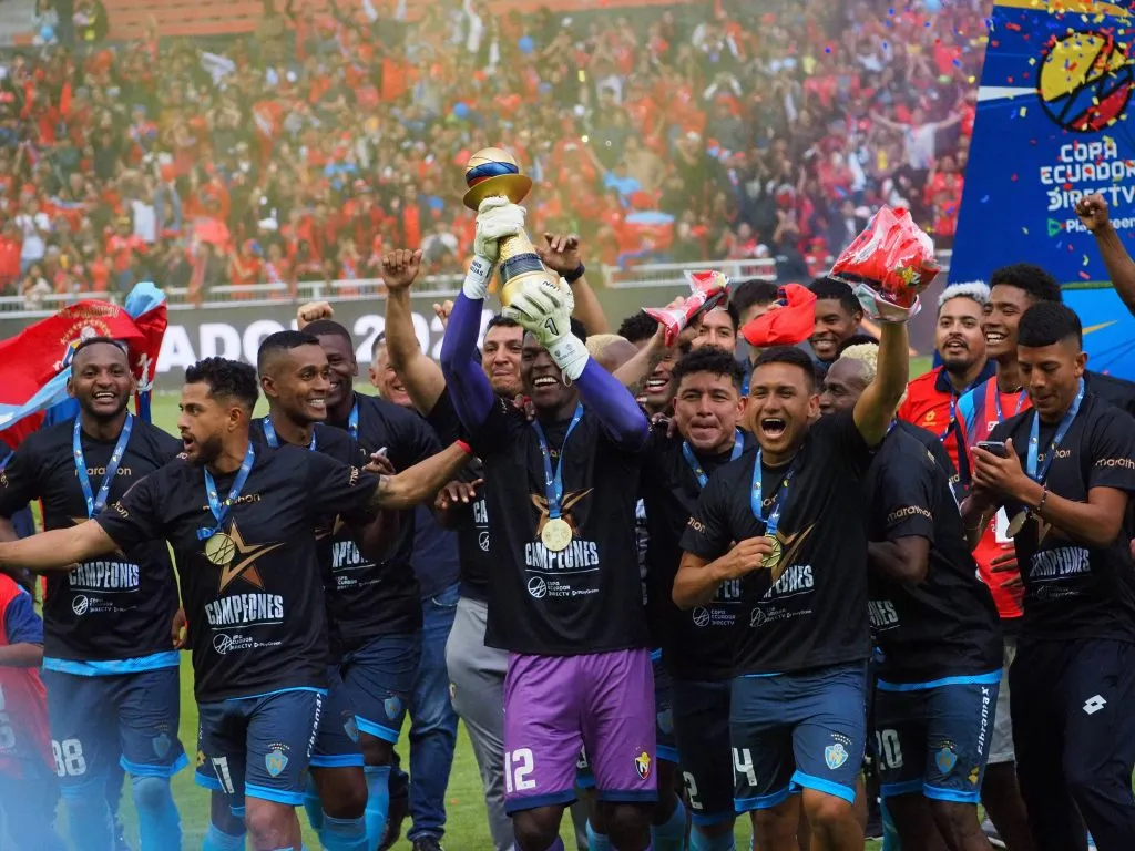 El Nacional ganó la Copa Ecuador y jugará la Supercopa. (Foto: @elnacionalec)