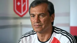 La Selección de Perú maneja varias opciones para reemplazar a Jorge Fossati. Foto hecha con Grok IA.