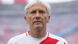José Pekerman habló de dirigir a Perú. Imagen generada por IA de Grok