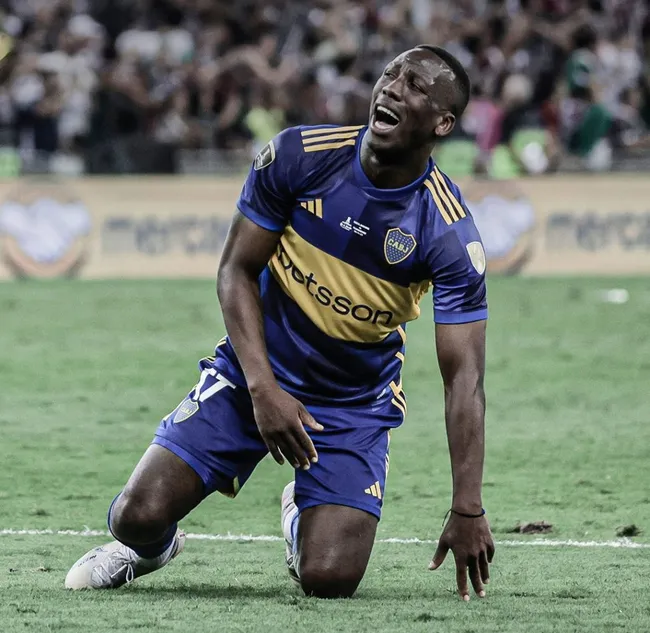 Luis Advíncula en Boca Juniors. (Foto: Copa Libertadores).