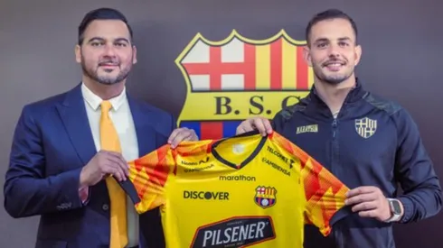 Octavio Rivero renovó con Barcelona en enero.