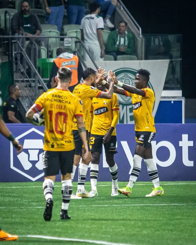 Francisco Fydriszewski jugando en Barcelona (Foto: Twitter).