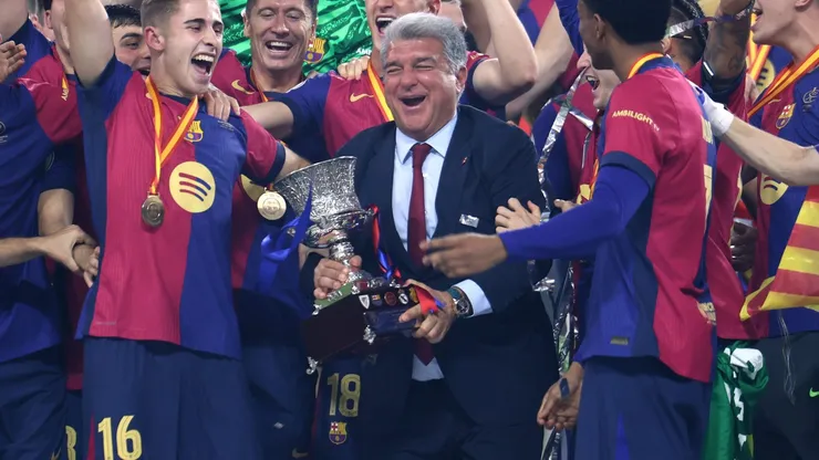 Joan Laporta brindó una conferencia de prensa para confirmar que el Barcelona volvió a la regla 1:1.