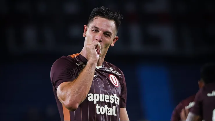 Diego Churín anotó uno de los goles del triunfo de Universitario ante Junior. (X @Universitario)