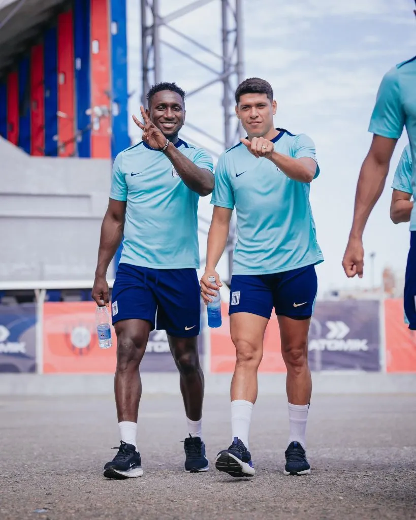 Eryc Castillo en Argentina. (Foto: Alianza Lima).