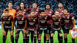 Universitario en su duelo ante Once Caldas.