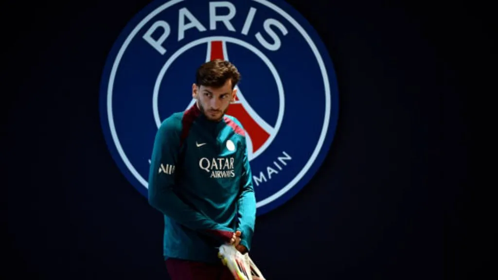 Khvicha Kvaratskhelia, uno de los fichajes del PSG que no podrá jugar ante Guardiola: GETTY