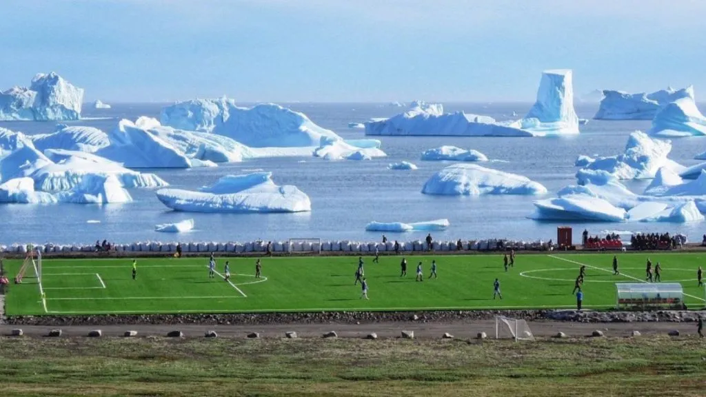 Qeqertarsuaq, uno de los estadios de Groenlandia durante la Coca Cola GM: TW
