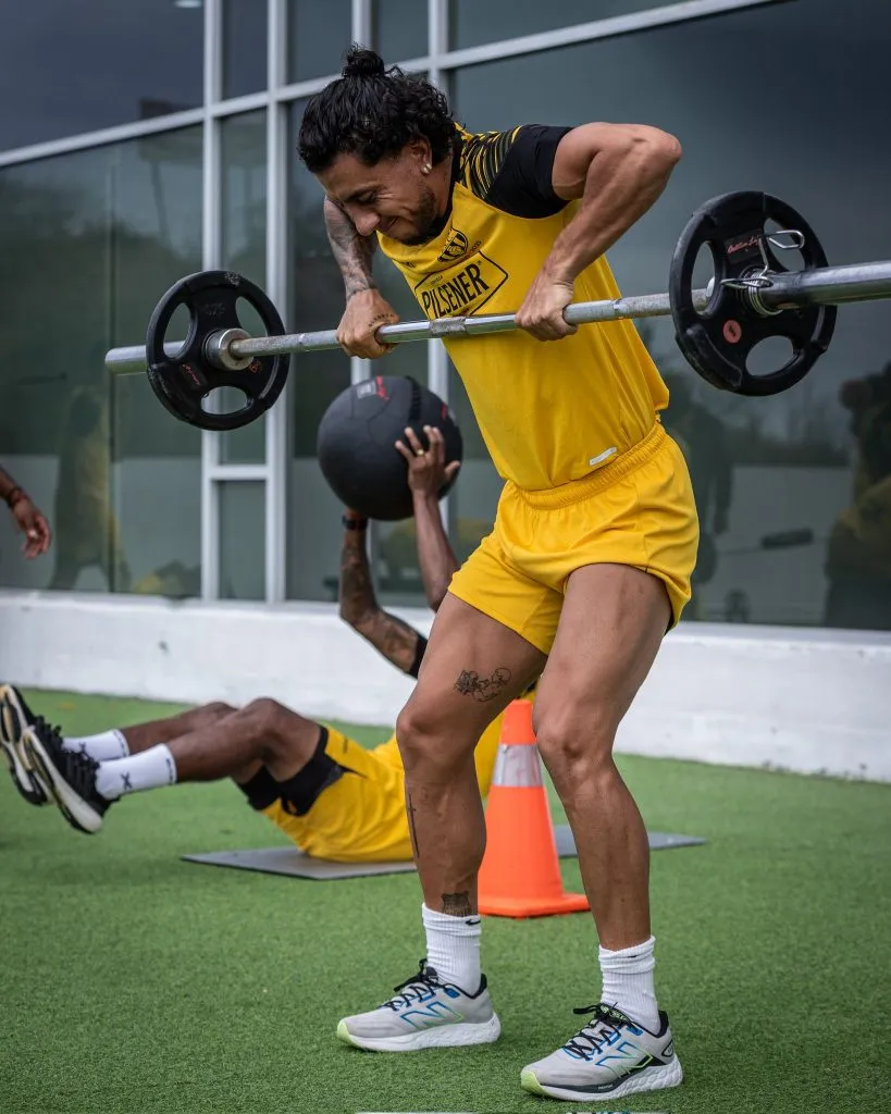 Joao Rojas entrenaba con normalidad en Barcelona SC. (Foto: @BarcelonaSC)