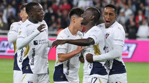 Refuerzo de Liga de Quito se hace viral por su peso.