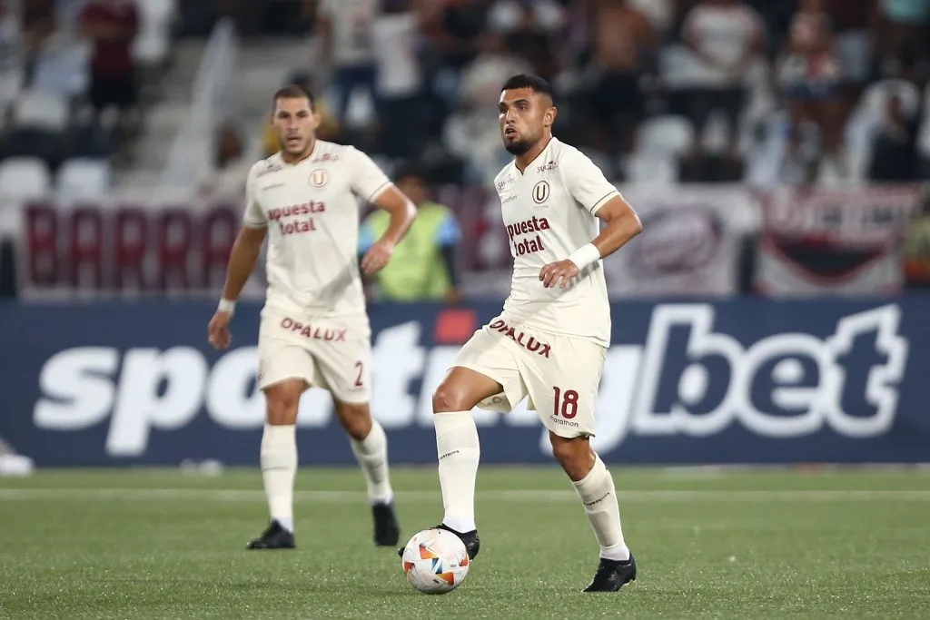 Rodrigo Ureña jugando Copa Libertadores. (Foto: Getty).