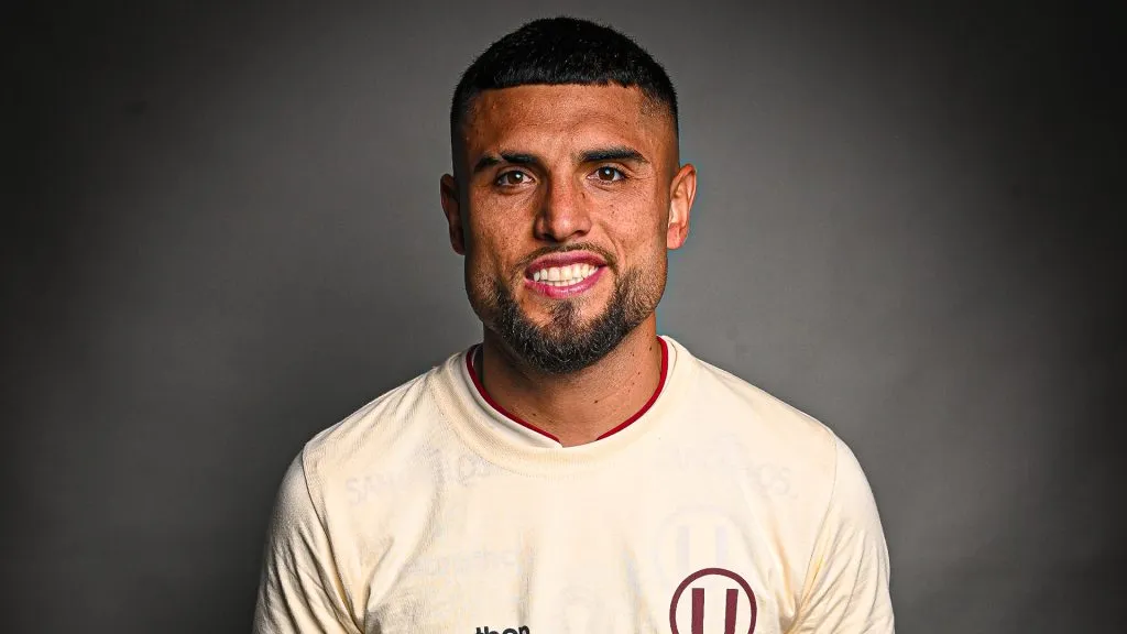 Rodrigo Ureña deja Universitario.