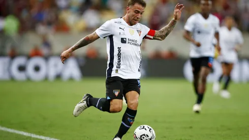 Liga de Quito va por dos volantes ecuatorianos para reemplazar a Ezequiel Piovi.