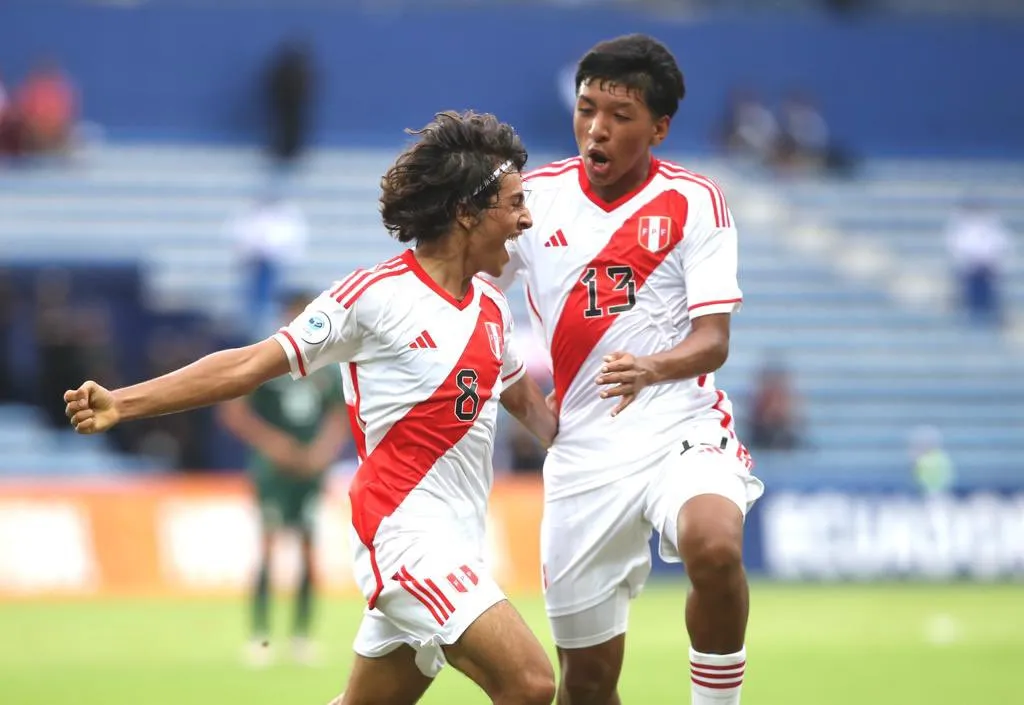 Bassco Soyer – Selección de Perú.