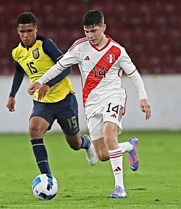 Felipe Marlon Chávez representando al Perú. (Foto: FPF).