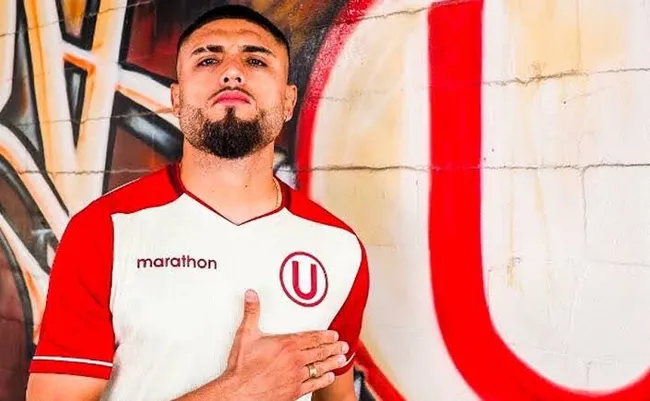 Cuando Rodrigo Ureña fue presentado. (Foto: Universitario).