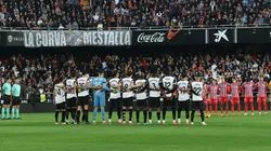 Valencia quedó comprometido con el descenso al caer con el Atlético de Madrid 3 a 0 en Mestalla.