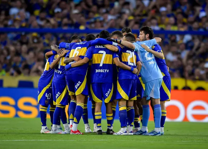 Boca Juniors antes de jugar con Aldosivi. (Photo by Marcelo Endelli/Getty Images)