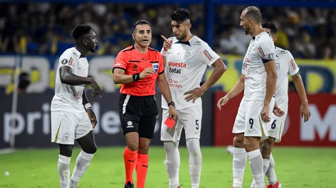 Carlos Zambrano mostró a uno nuevo en la Selección Peruana