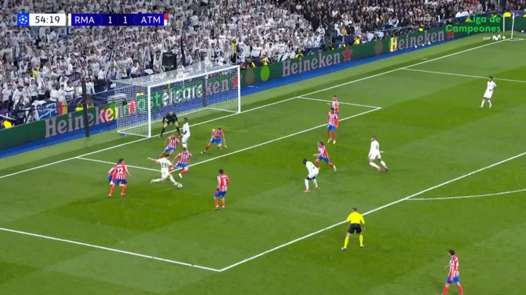 La imagen de la polémica en el Real Madrid vs. Atlético de Madrid.