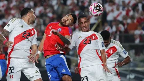 Perú vs Chile por las eliminatorias rumbo al Mundial 2026.