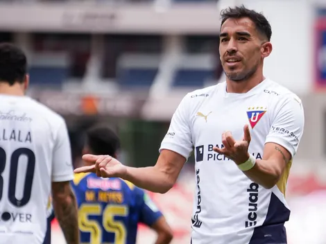 Liga de Quito golea a Delfín y se acerca a Barcelona SC en la LigaPro