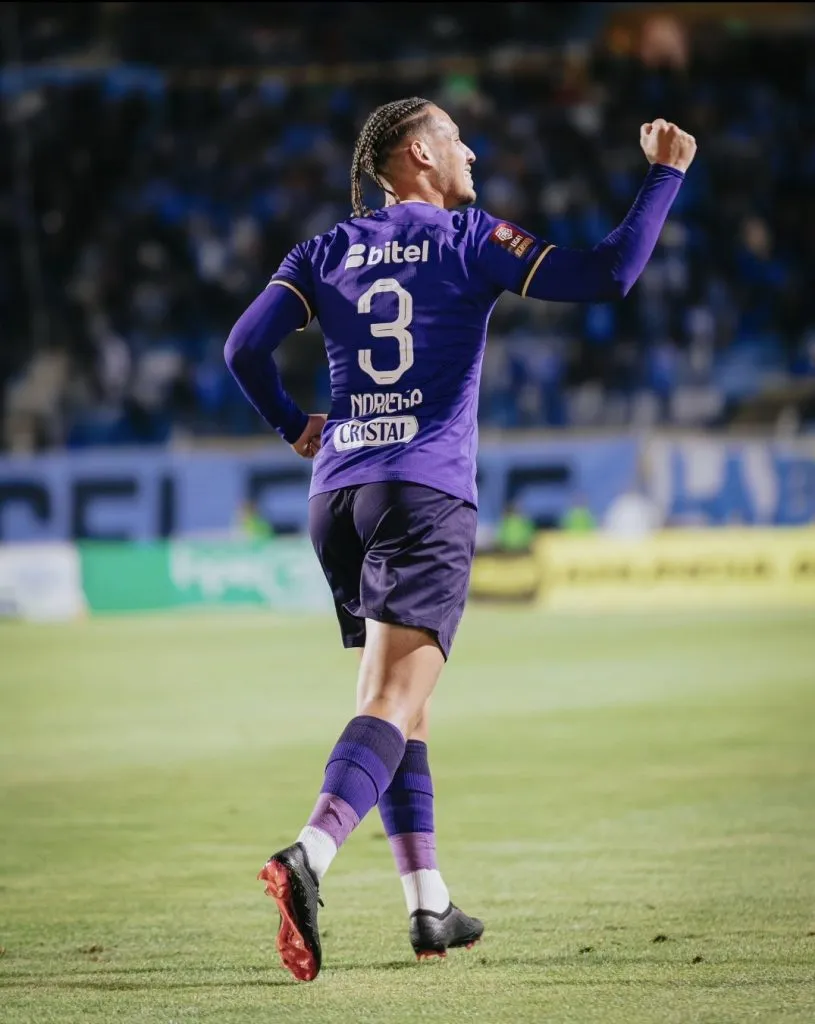 Erick Noriega jugando en Cusco. (Foto: Alianza Lima).