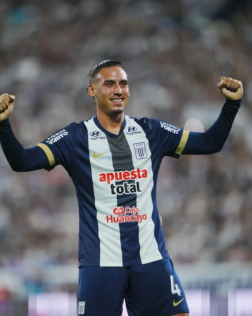 Erick Noriega celebrando en Matute. (Foto: Twitter).