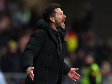 Hinchas del Atlético explotan contra Simeone por Julián Álvarez