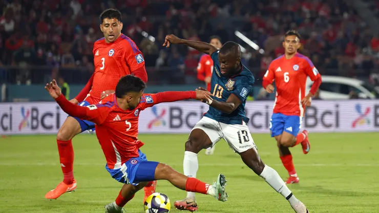 El golazo anulado a Enner Valencia en Eliminatorias que clasificaba a Ecuador al Mundial.