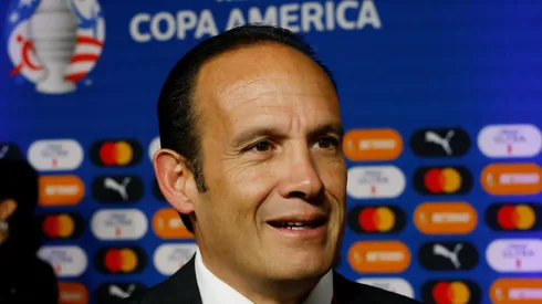 Francisco Egas responde sobre directivos que piden convocatorias de jugadores.