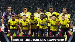 Ex jugador de Barcelona es acusado por sus compañeros de brujería.