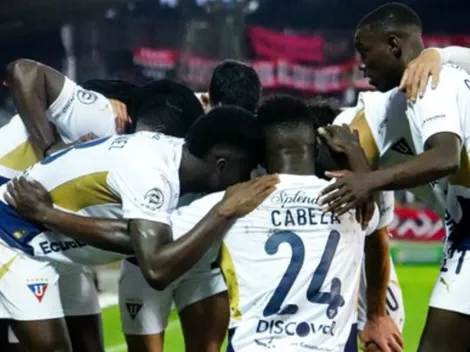 Los hinchas de Liga de Quito apuntaron a un jugador tras la victoria: "¿Es profesional?"