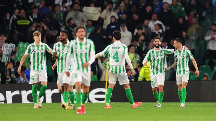Isco propuso que el Real Betis empiece las gestiones para retener a Antony, quien está a préstamo del Manchester United.