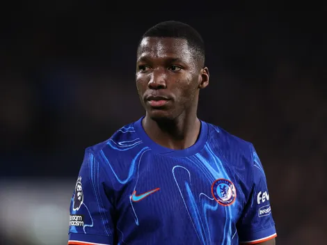 Ponen a Moisés Caicedo fuera del Chelsea por oferta de este club