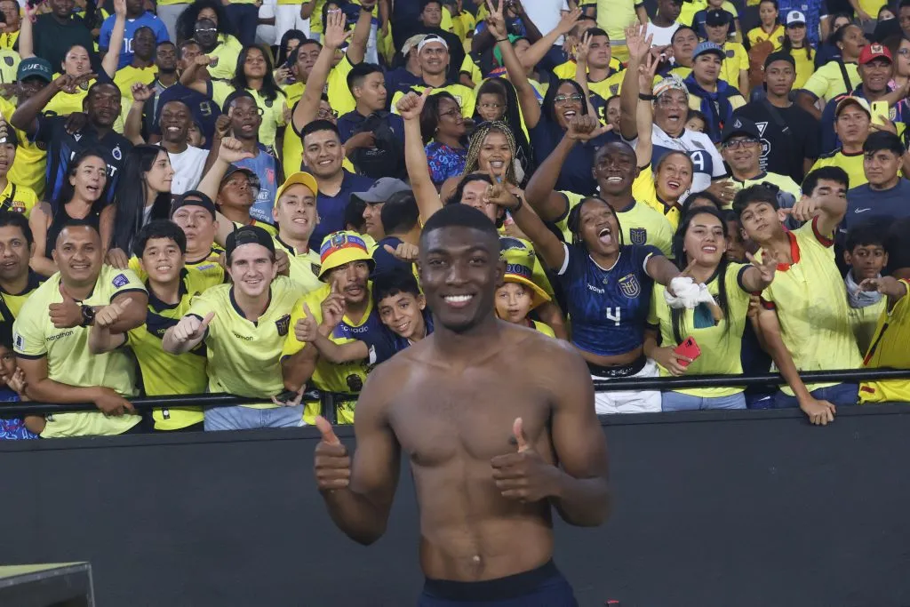 Joel Ordóñez también es fijo en la Selección de Ecuador.