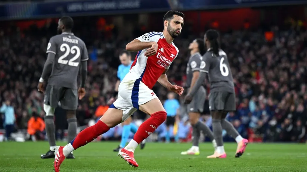 Arsenal acerca un poco más a Guardiola a la Champions: GETTY