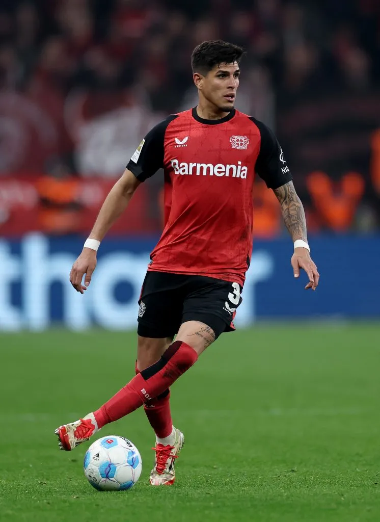 Hincapié es titular con el Bayer Leverkusen. (Foto: GettyImages)