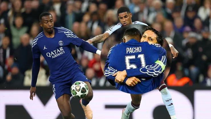 William Pacho recibió elogios de Marquinhos luego de la victoria del PSG.
