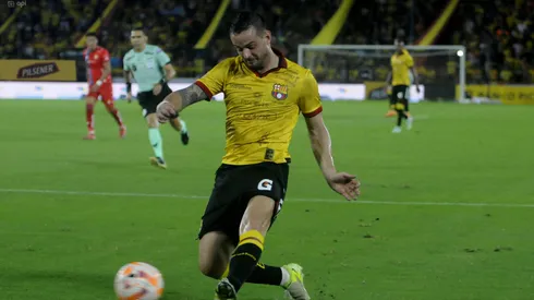 Barcelona gana a El Nacional y mantiene la punta de LigaPro.