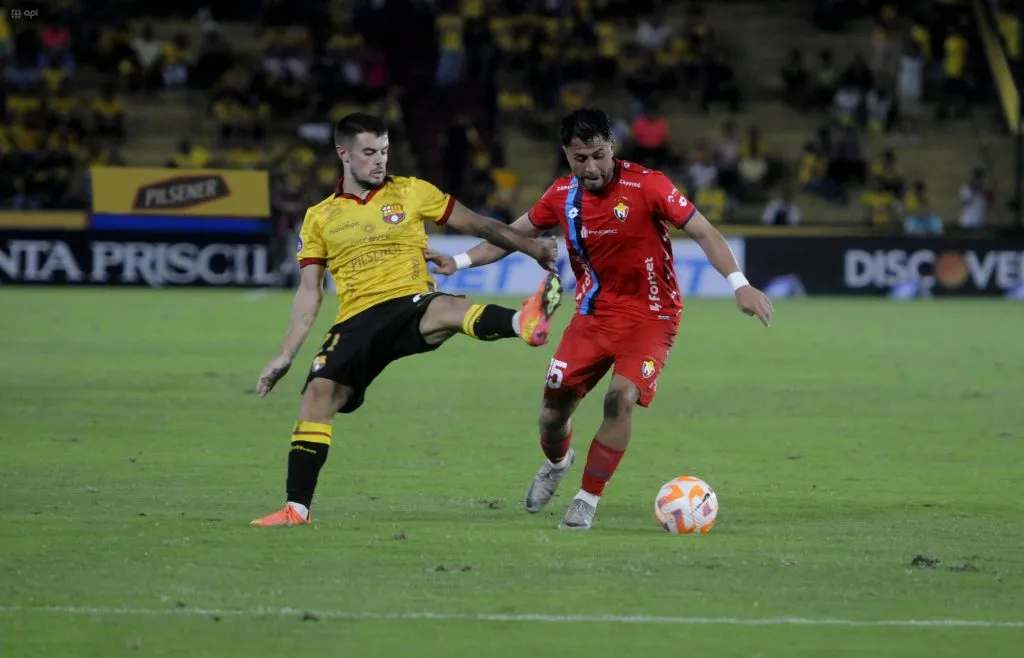 Valiente es uno de los mejores jugadores de Barcelona SC. (Foto: Imago)