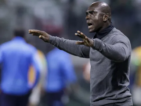 FOTO | Segundo Castillo tiró elegancia y luce un nuevo traje en la Copa Libertadores