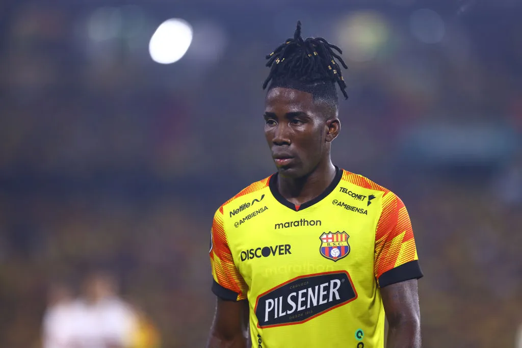 Adonis Preciado fue figura de Barcelona hasta hace una temporada.