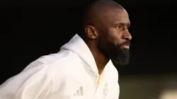 Antonio Rudiger podría recibir 12 fechas de suspensión por su agresión al árbitro Ricardo de Burgos Bengoetxea.