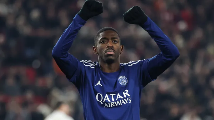 Ousmane Dembélé se sostiene como uno de los candidatos para ganar el Balón de Oro.