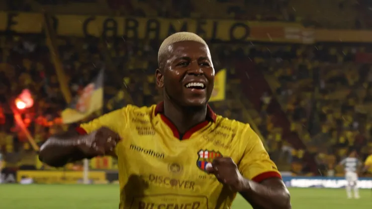 Barcelona venció a Vinotinto y sigue puntero de la LigaPro.
