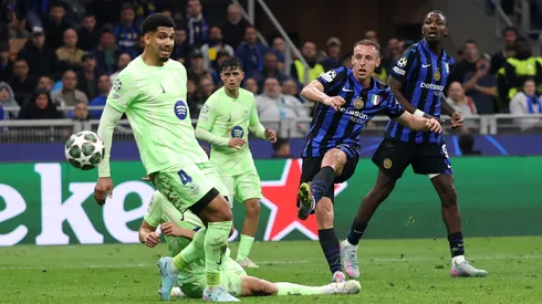 Ronald Araújo, en el epicentro de las críticas tras Inter vs. Barcelona.